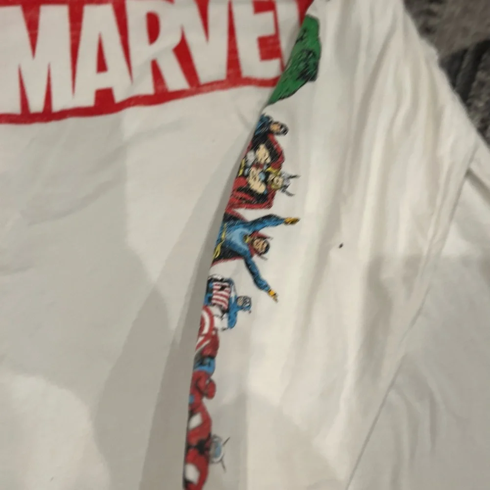 NWOT marvel long sleeve tee - Picture 6 of 6